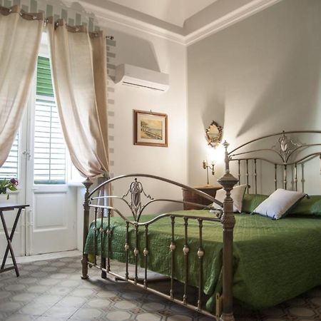 Amaranta Hotel Palermo Bagian luar foto