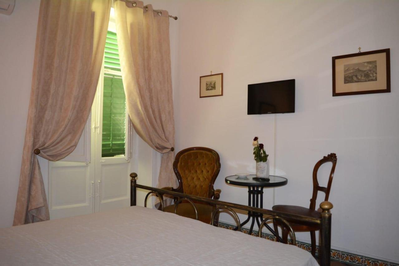 Amaranta Hotel Palermo Bagian luar foto